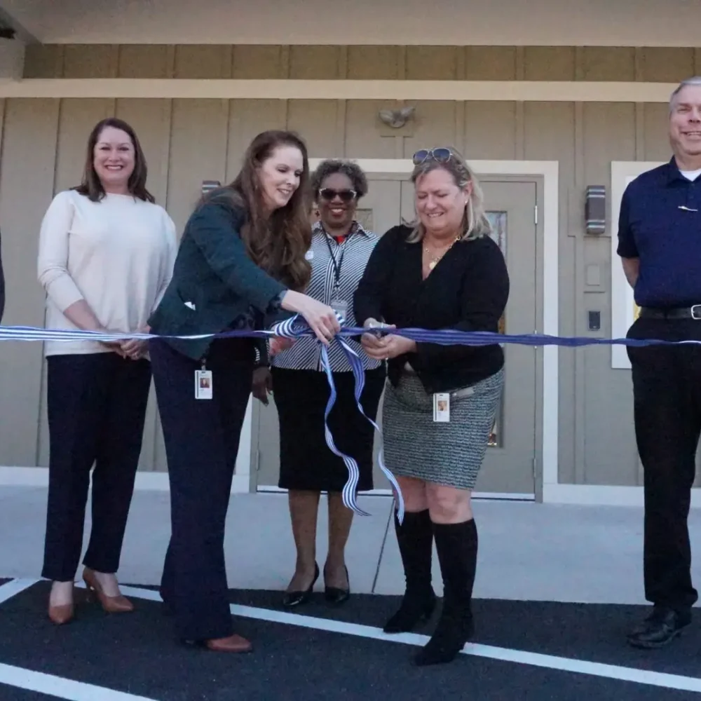 Columbus-CC-Ribbon-Cutting-1536x1076